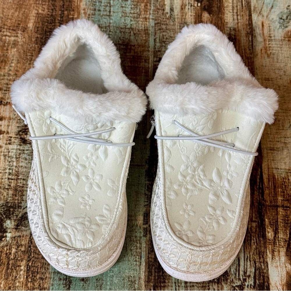 Women’s Slip On Faux Fur Shoes | #Z57 - Picture 2 of 13